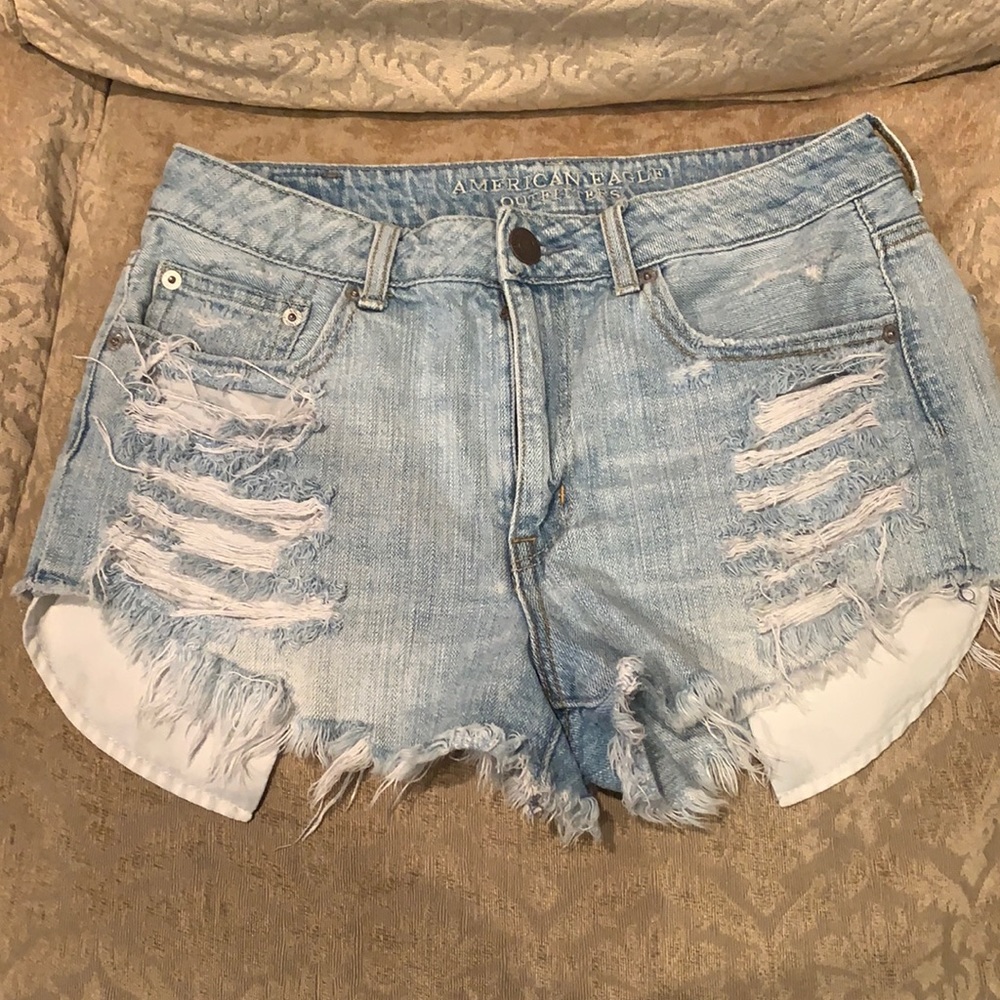 American Eagle Denim Hi-Rise Festival Short